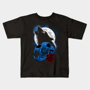 Wolf howling under the moon Kids T-Shirt